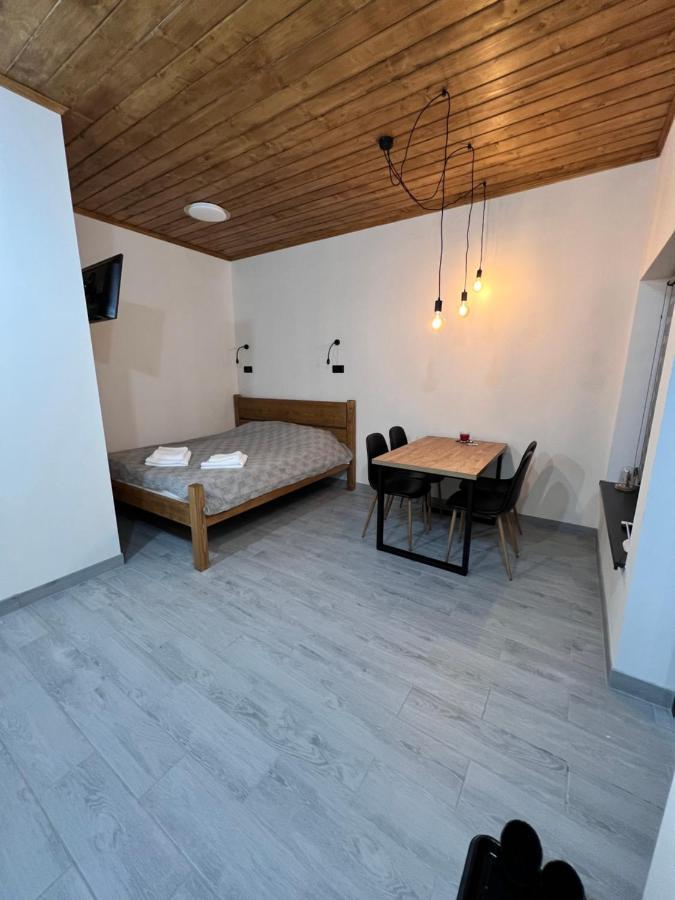 Твоє Сколе Apartment Bagian luar foto