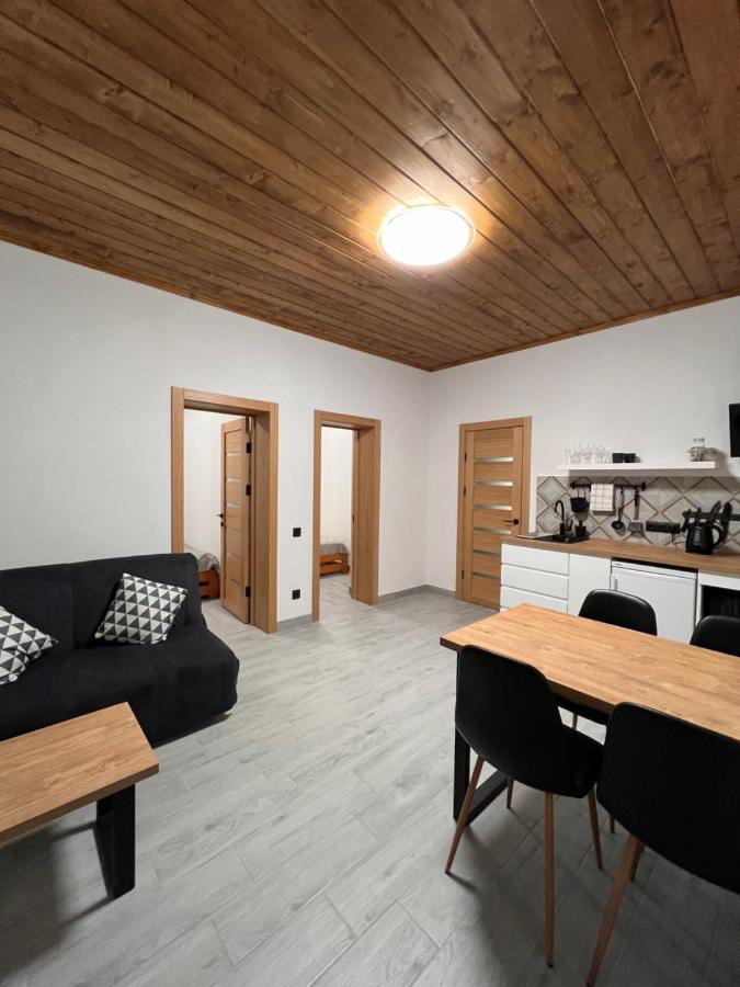 Твоє Сколе Apartment Bagian luar foto